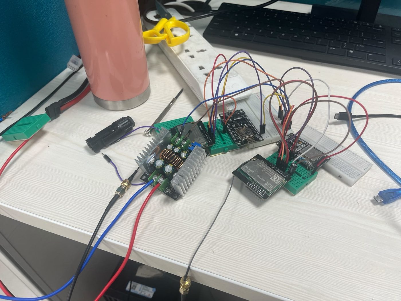 Ebyte E22 LoRa modules with ESP32 on bench